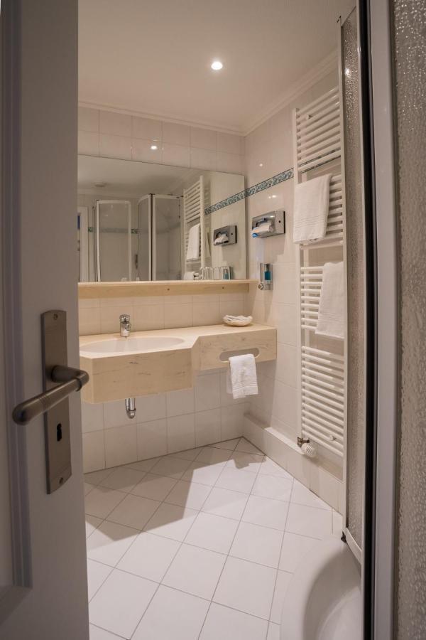 Hotel Garni Fürst von Waldeck Willingen  Habitación foto